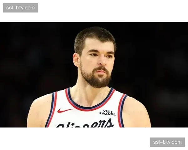 祖巴茨脚踝伤势出战存疑 步行者新援内线首秀再度推迟